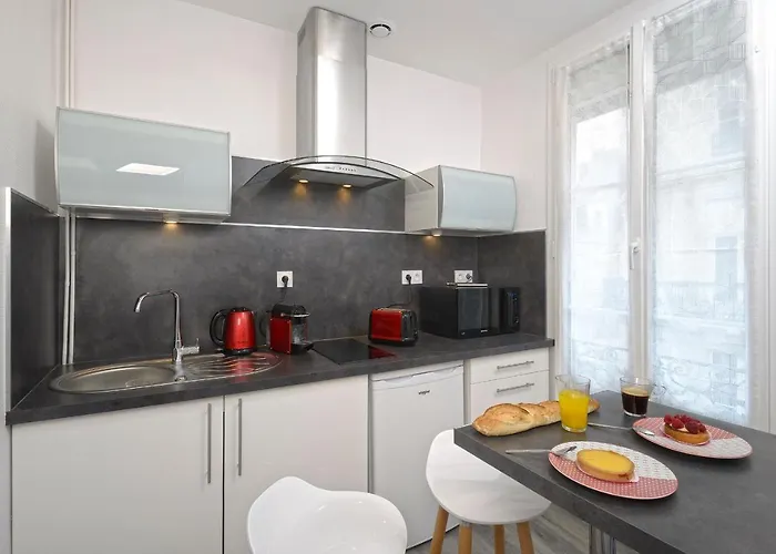 Hyper Centre Rue De La Roe